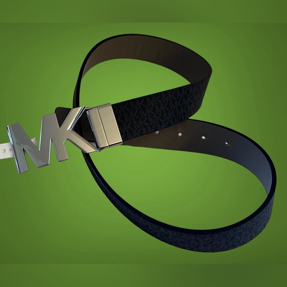 New MICHAEL KORS Twist Reversible Mk Logo Black Grey BELT Size Xtra Large - Picture 3 of 16